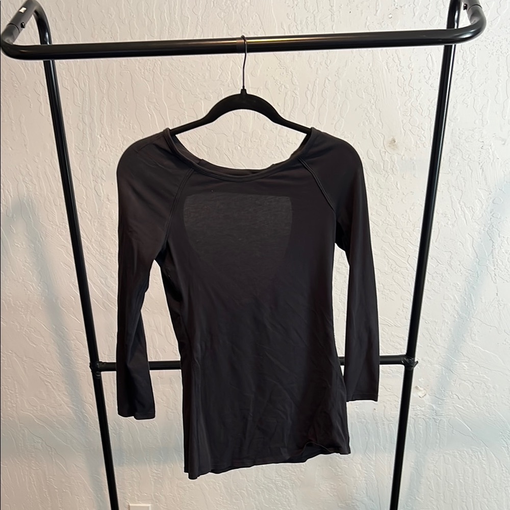 lululemon athletica Black quarter length Sleeve Top